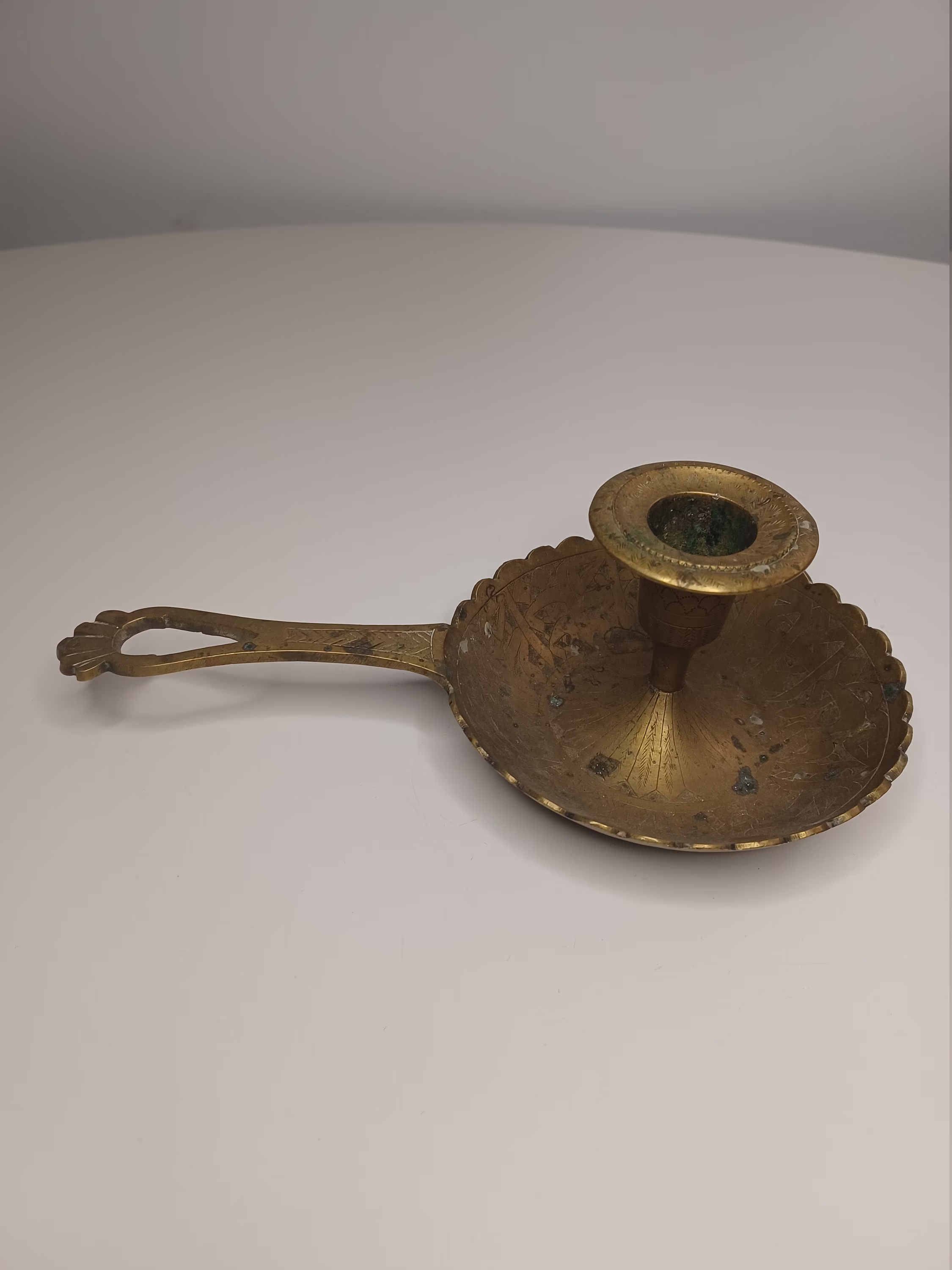 Vintage Brass Etched Candlestick Holder With Handle. 8" X 4"