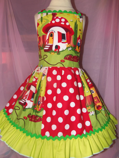 Gnome Sweet Home Polka Dots Vintage Fabric Dress Size 3T Ruffles
