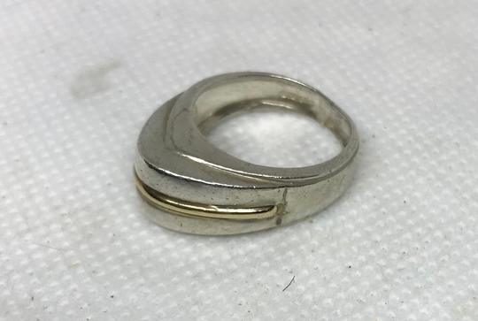 Sterling & Gold Pyramid Ring, Sz 6, 6 Grms, Stands 8mm High. 4796
