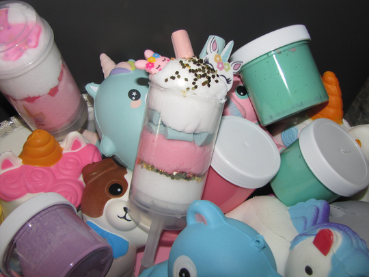 Push Up Pop Cloud Unicorn Slime Charm Included Strawberries & Cream Scented Birthday Party Favor Gift Goodie Bag