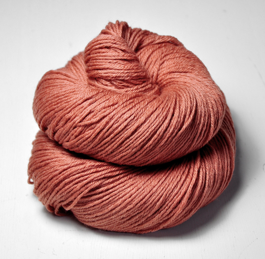 Tomato Soup With Too Much Cream - Merino Sport Yarn Machine Washable Hand Dyed Wolle Handgefärbt Dyeforyarn