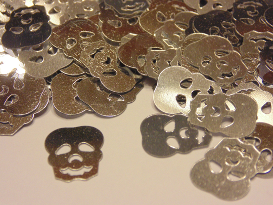 Bag Of Silver Color Skeloten Head Sequins/Confetti, 13 X 15mm | 9