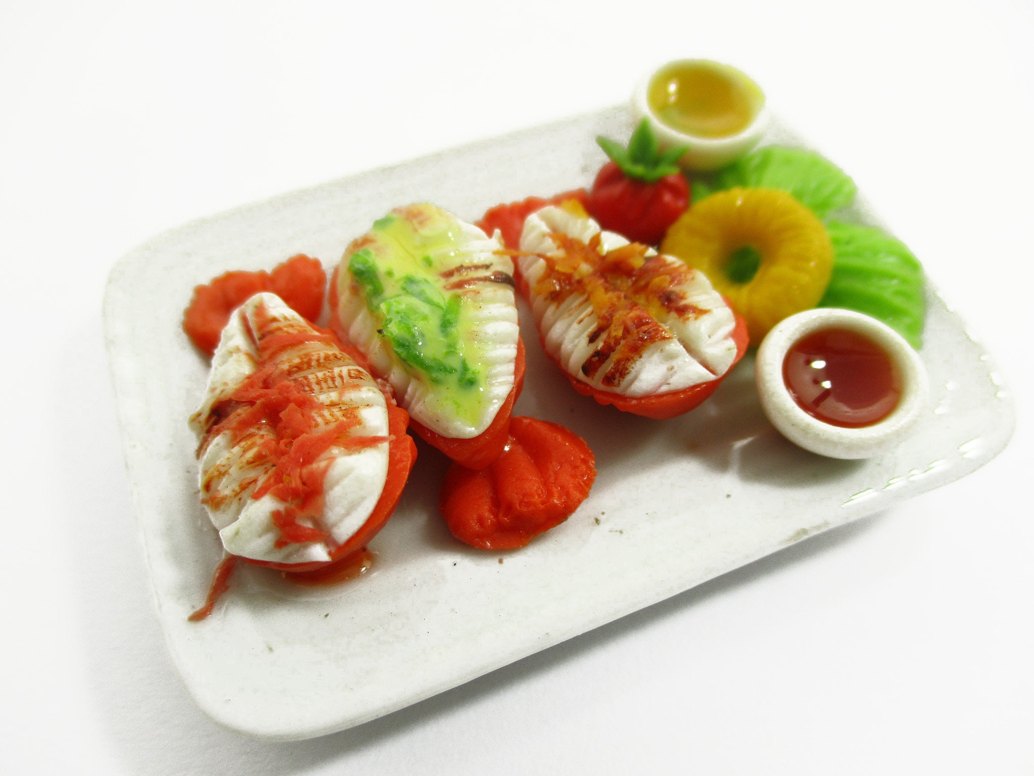 16 Compatible With Barbie Dollhouse Miniature Food Seafood Grilled Prawns Shrimp Plate 14706