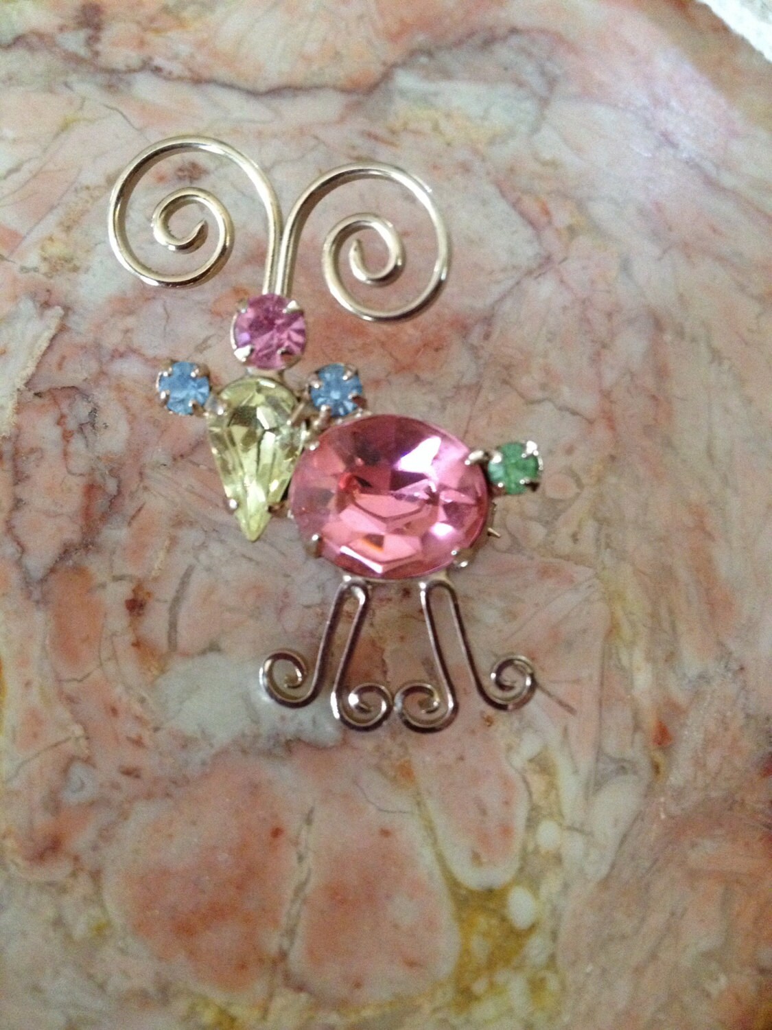 Juliana Rhinestone Goat Sheep Book Piece 1940 Collector Brooch Pin Ram Gorgeous Rhinestones Jewels Glass Excellent Condition Collectible