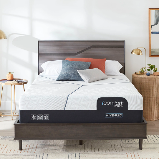 Serta iComfort 3000 13-in California King Hybrid Memory Foam/Coil Blend Mattress in White | 500801238-1070