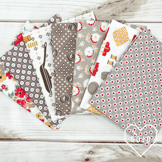 Cook Book Mini Beige Fat Quarter Bundle - Designed By Lori Holt Of Bee in My Bonnet Manufactured Riley Blake 7 Prints