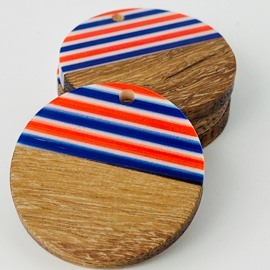 4 Acrylic & Wood 28mm Round Circle Hoop Red White Blue Patriotic Beads Charms With Connector Loop Hole Earring Findings Jewelry Making Craft