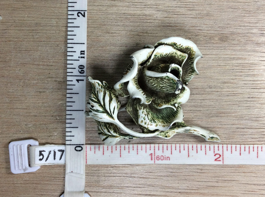 Vintage Har Hargo White Green Enamel Rose Pin Brooch Gently Used
