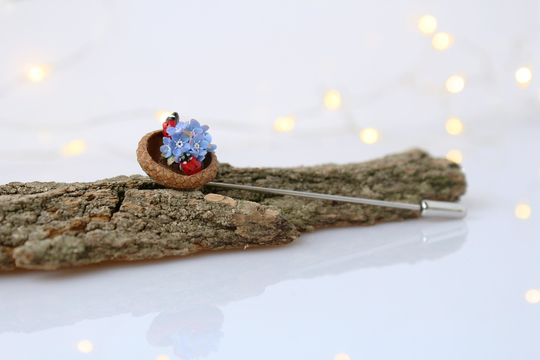 Brooch Pin Forget Me Not. Ladybug Brooch. Wedding Favors. Forget Not Boutonniere. Groom Gift