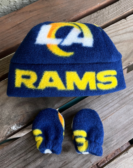 La Rams Newborn Baby Fleece Hat & Mittens Gift Set