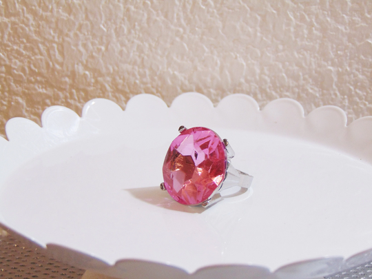 Large Round Pink Faceted Acrylic Jeweled Ring in Size 6