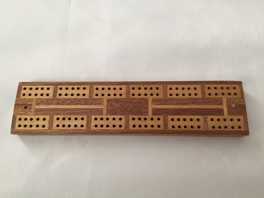 Vintage Cribbage Board Counter With Pegs, Good Condition