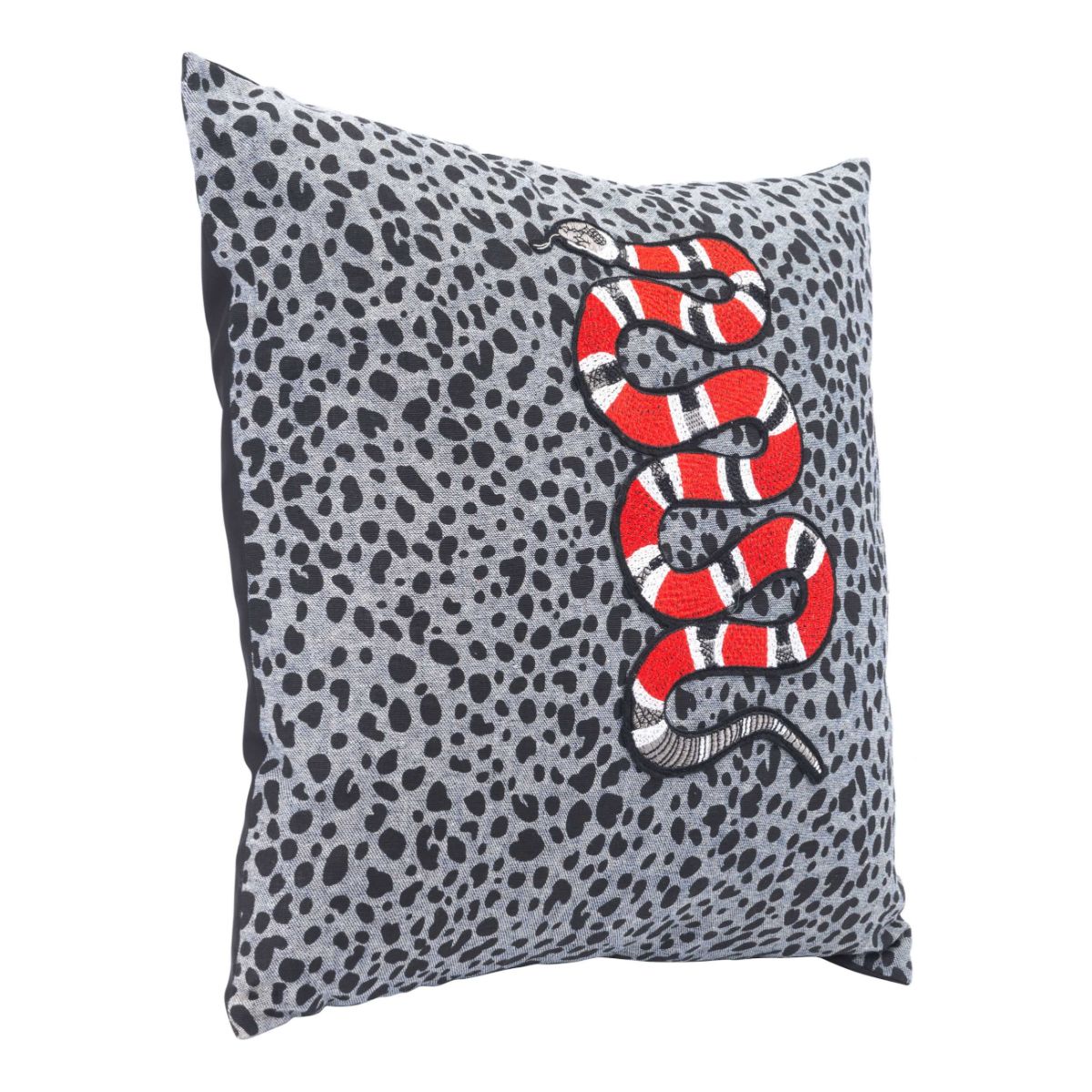 HomeRoots Julia 16-in x 16-in Blend Indoor Decorative Pillow | 364984