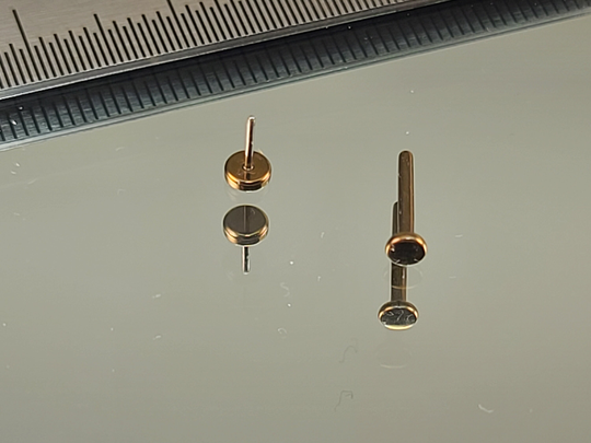 18G | 1.0 Threadless Titanium Disc 3mm Top with Flatback in 1/4" | 6mm Or 5/16" | 8mm Anodized Bronze Finish