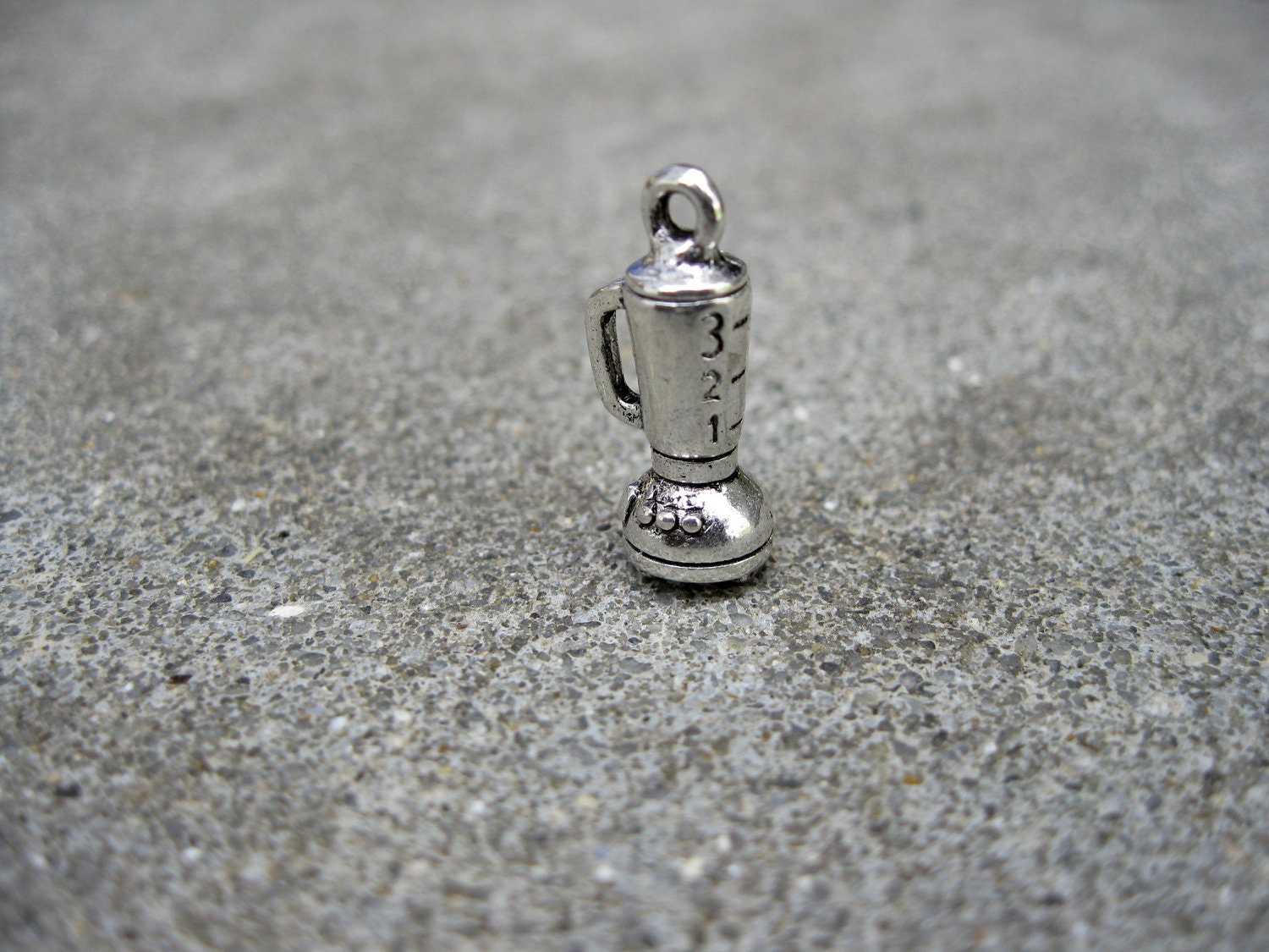 4 Blender Charms in Silver Tone - C3121