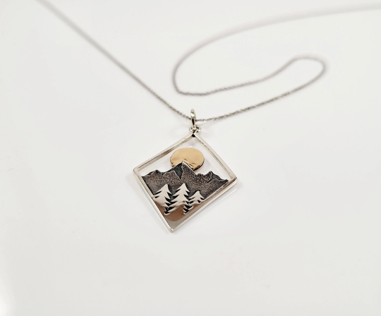 Gifts For Backpackers, Gift For Hiker Woman, Mountain Lover, Hiking Mom, Best Hikers