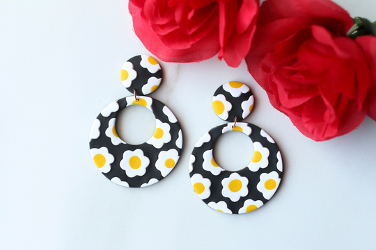 Daisy Earrings For Women, Stud Flower Earrings, Hippie Statement Polymer Clay 70's Flamenco