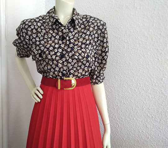 90S Daisy Print Blouse Puffy Sleeve Floral Elegant Millefleur Summer Vacantion Shirt 40 Size White Flowers