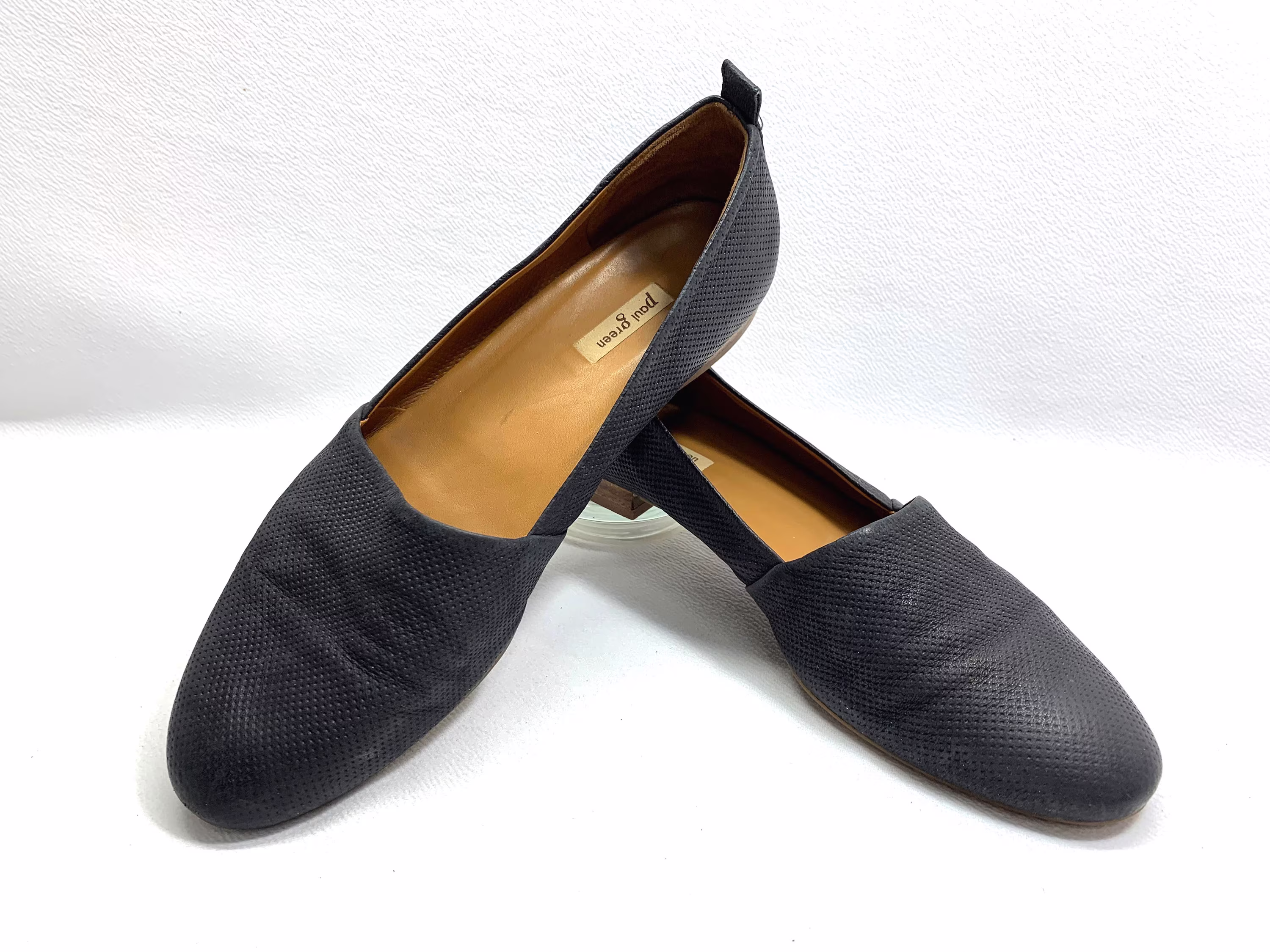 Unisex Vintage Paul Green Shoes Pierced Black Leather Renaissance Courtesan Tudor Gothic Victorian Style
