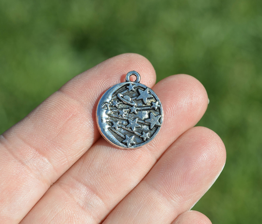 Bulk 20 Moon & Stars Silver Tone Charms Sc1528
