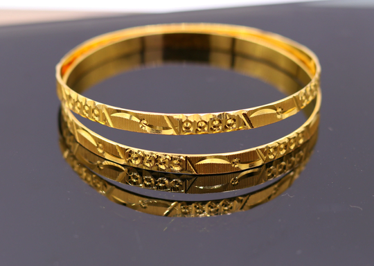Genuine 22Kt Yellow Gold Handmade Solid Bangle Bracelet Kada Jewelry Stylish Diamond Cut Designer For Women's Ba47