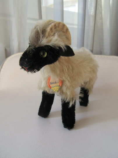 Vintage 60's Steiff Snucki Mohair Mountain Sheep Ram 12cm Standing Miniature Animal Toy Made in Germany Chest Tag Glass Eyes Straw Stuffing