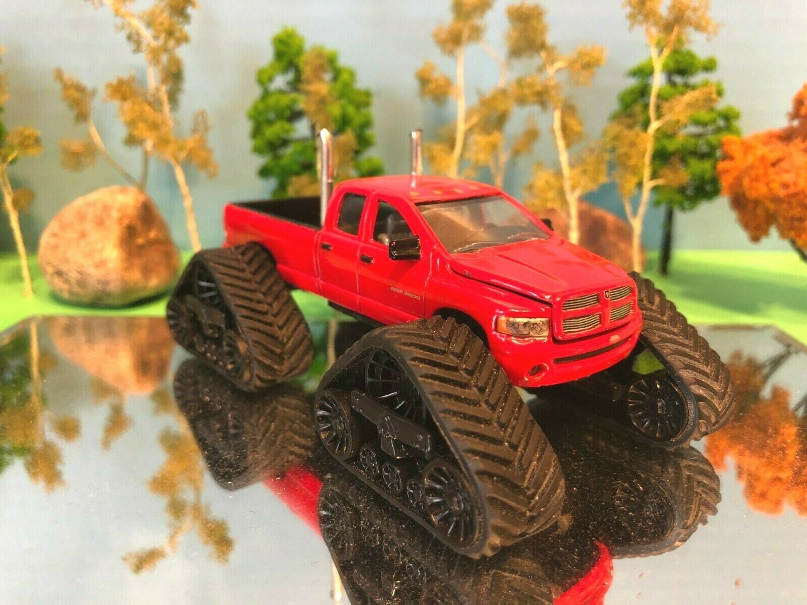 1/64 Custom Lifted, Dodge Ram 2500, Ertl, Quad Trac, Dual Exhaust Pipes, Very Detailed, Farm Toy