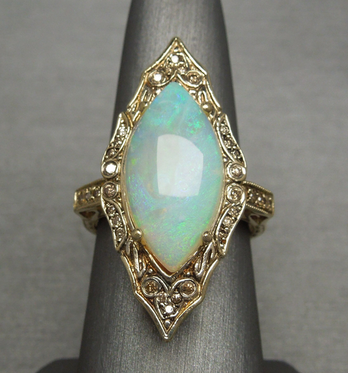 Mid Century Estate C1960 14K Gold Filigree Marquise Fire Opal & Diamond Art Deco Shield Ring/Sz 9