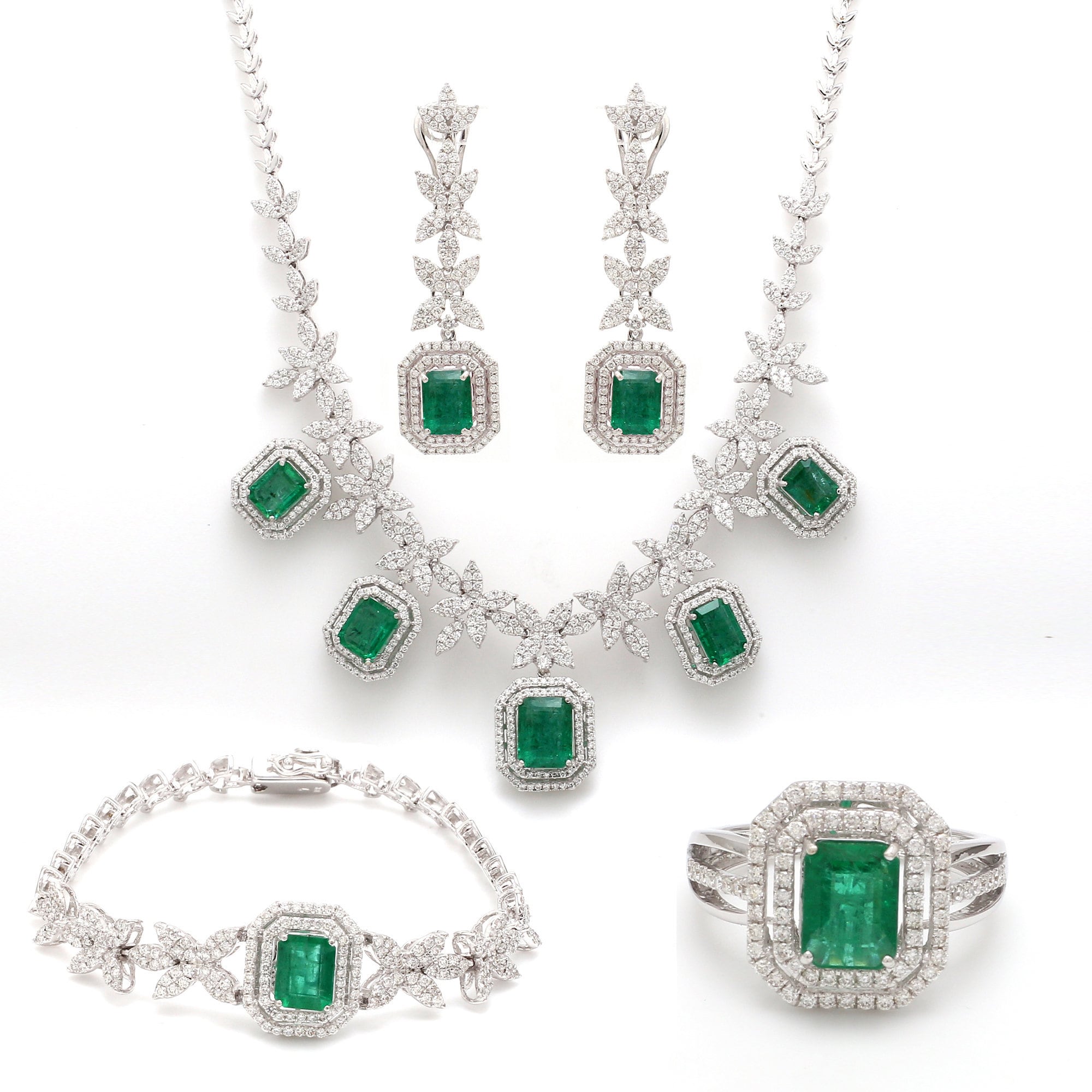 On Sale Jewelry Set Necklace, Earrings, Bracelet & Ring Si Clarity Hi Color Diamonds Emerald Wedding 18K Gold Sets