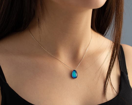 Mood Stone Necklace, Changing Color Pendant, Emotion Necklace, Silver Necklace, Dainty Necklace