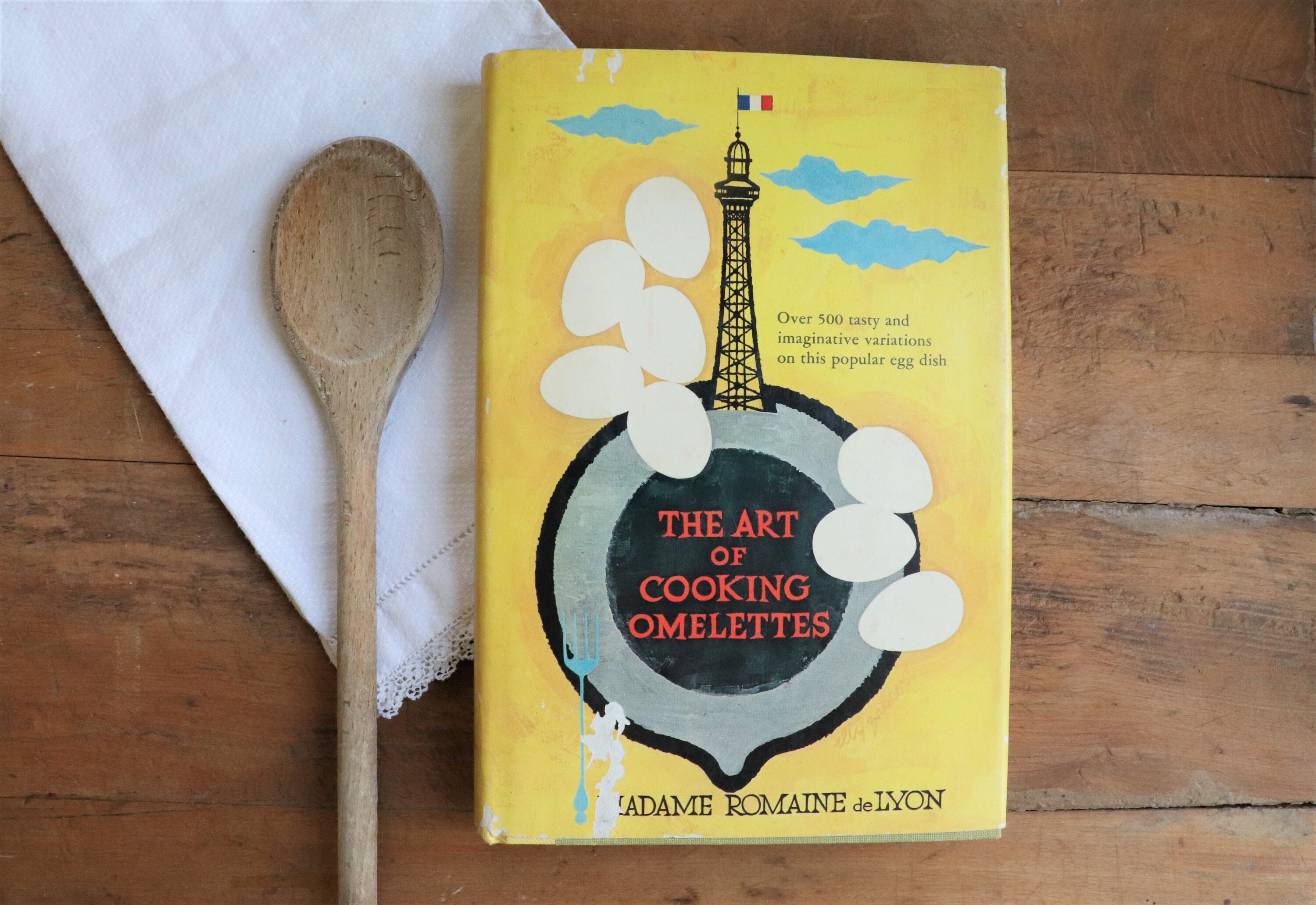 Vintage Cookbook The Art Of Cooking Omelettes, By Madam Romaine De Lyon, French Cookbook, Cook Book, Gift For Mom"